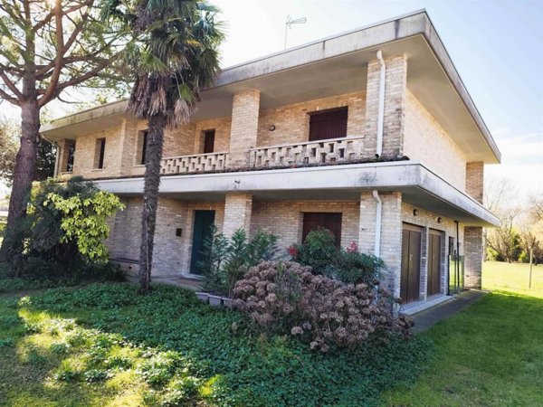 casa indipendente in vendita a San Michele al Tagliamento in zona Cesarolo