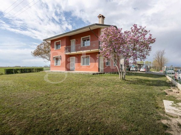 casa indipendente in vendita a San Michele al Tagliamento