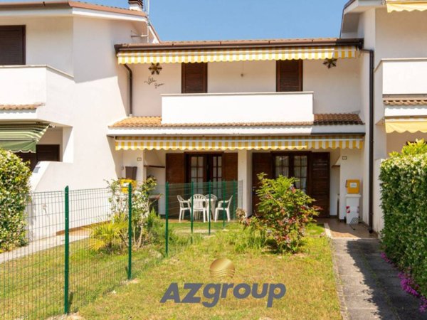 casa indipendente in vendita a San Michele al Tagliamento in zona Bibione