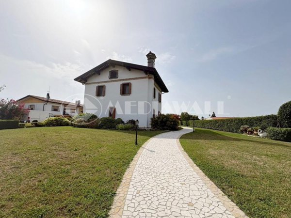 casa indipendente in vendita a San Michele al Tagliamento in zona Cesarolo