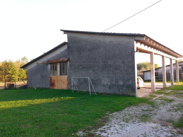 ufficio in vendita a Santa Maria di Sala