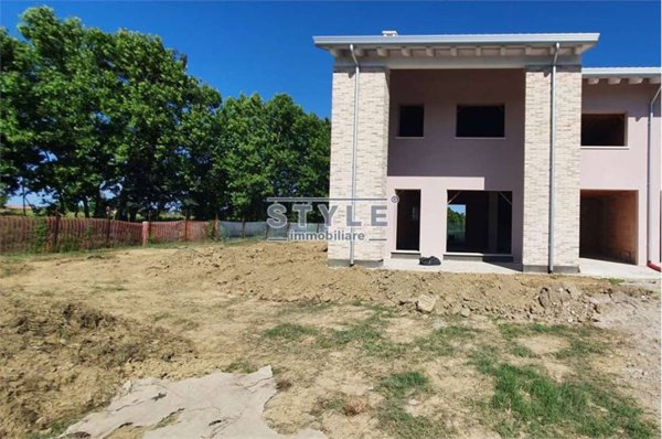 casa indipendente in vendita a Santa Maria di Sala in zona Veternigo