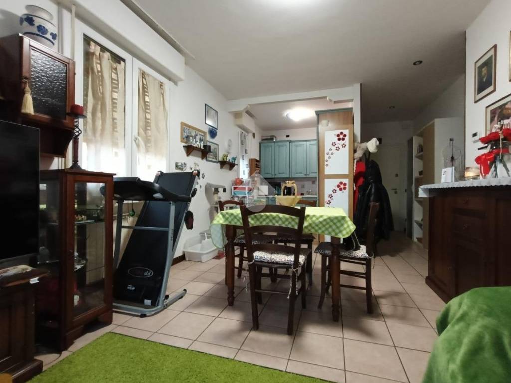 appartamento in vendita a Santa Maria di Sala in zona Caselle