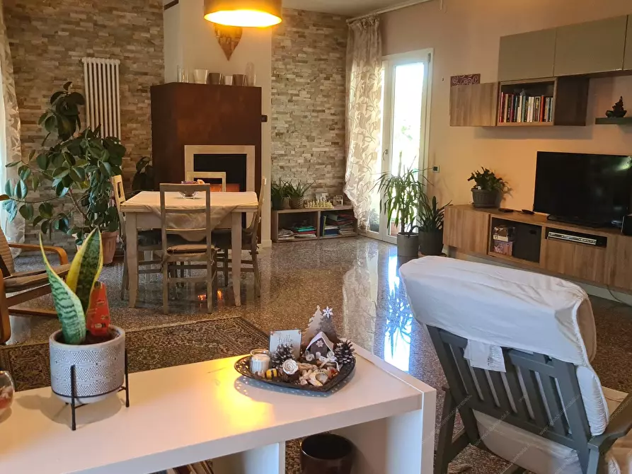 casa indipendente in vendita a Santa Maria di Sala