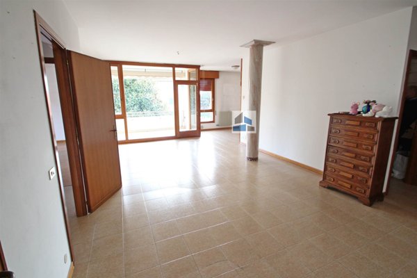 appartamento in vendita a Santa Maria di Sala in zona Caselle