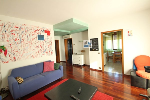 casa indipendente in vendita a Santa Maria di Sala in zona Caselle