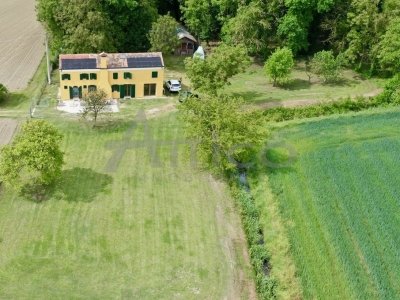 casa indipendente in vendita a Santa Maria di Sala