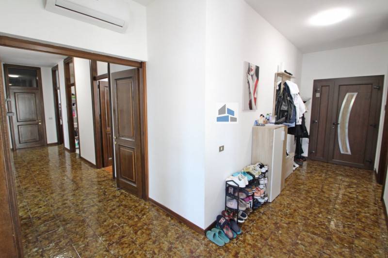 appartamento in vendita a Santa Maria di Sala in zona Caltana