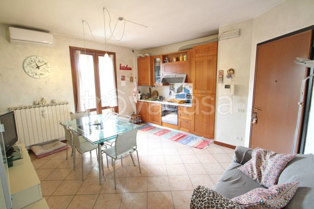 appartamento in vendita a Santa Maria di Sala in zona Stigliano