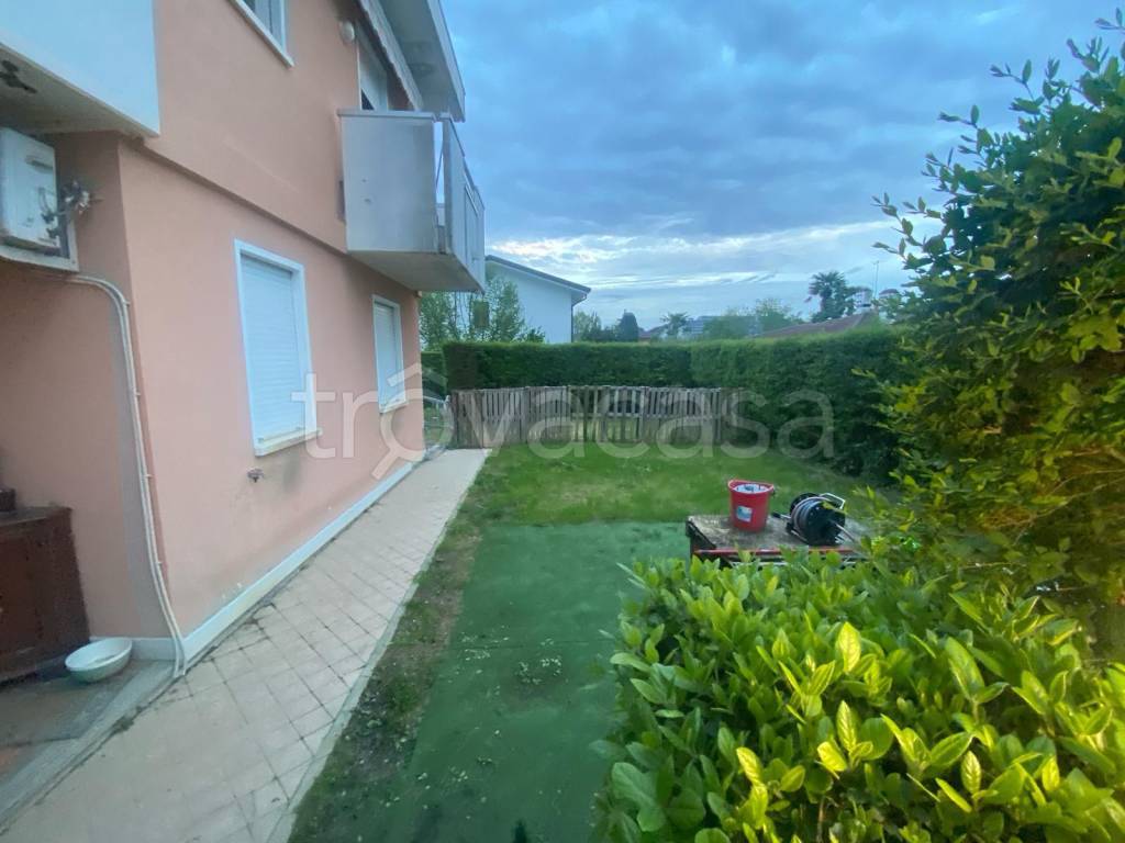 appartamento in vendita a Santa Maria di Sala in zona Caselle