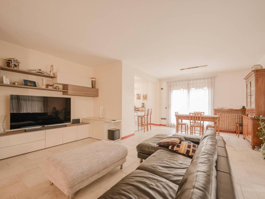 casa indipendente in vendita a Santa Maria di Sala