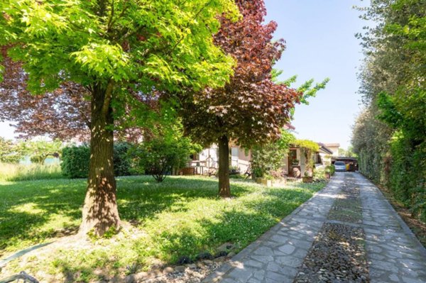casa indipendente in vendita a Santa Maria di Sala