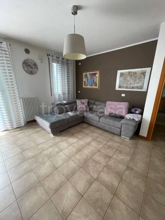 appartamento in vendita a Santa Maria di Sala in zona Veternigo