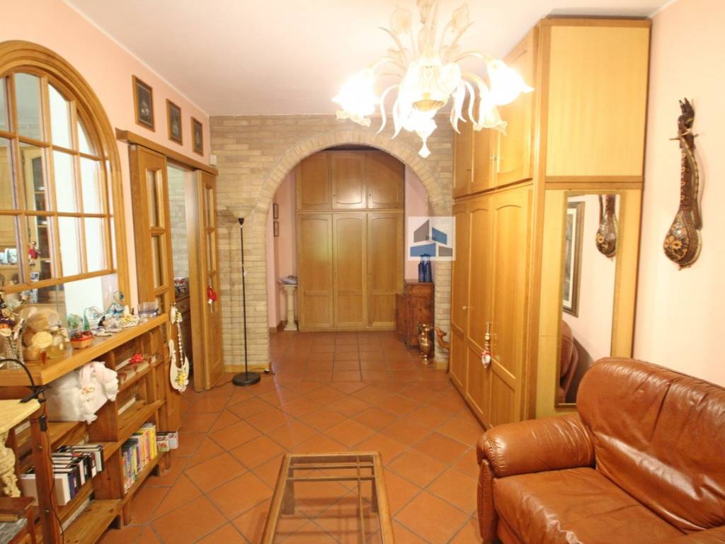 casa indipendente in vendita a Santa Maria di Sala in zona Caltana
