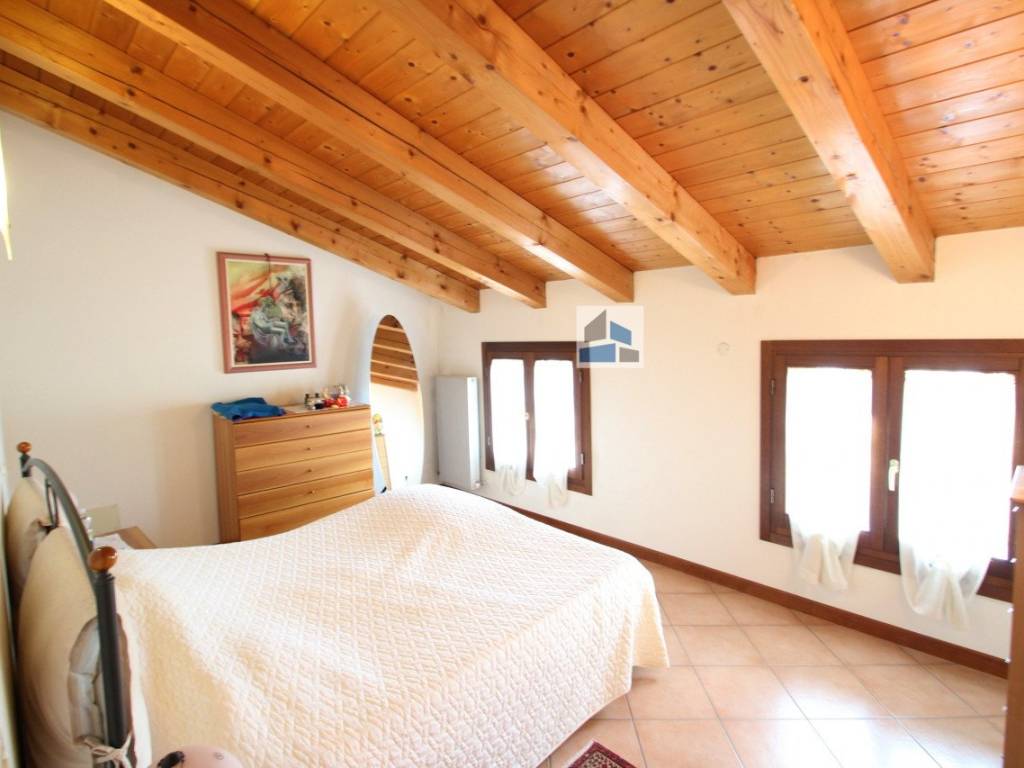 casa indipendente in vendita a Santa Maria di Sala
