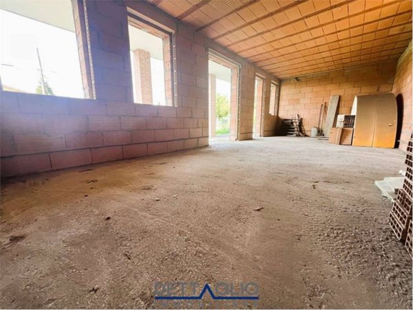 casa indipendente in vendita a Santa Maria di Sala in zona Sant'Angelo