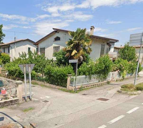 casa indipendente in vendita a Santa Maria di Sala