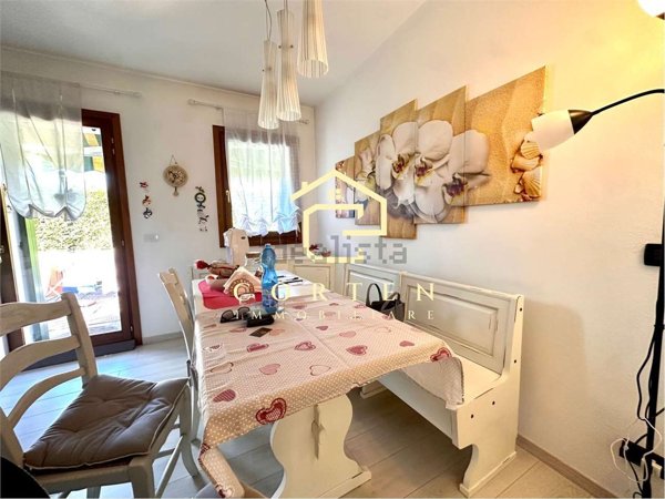 casa indipendente in vendita a Santa Maria di Sala in zona Caltana
