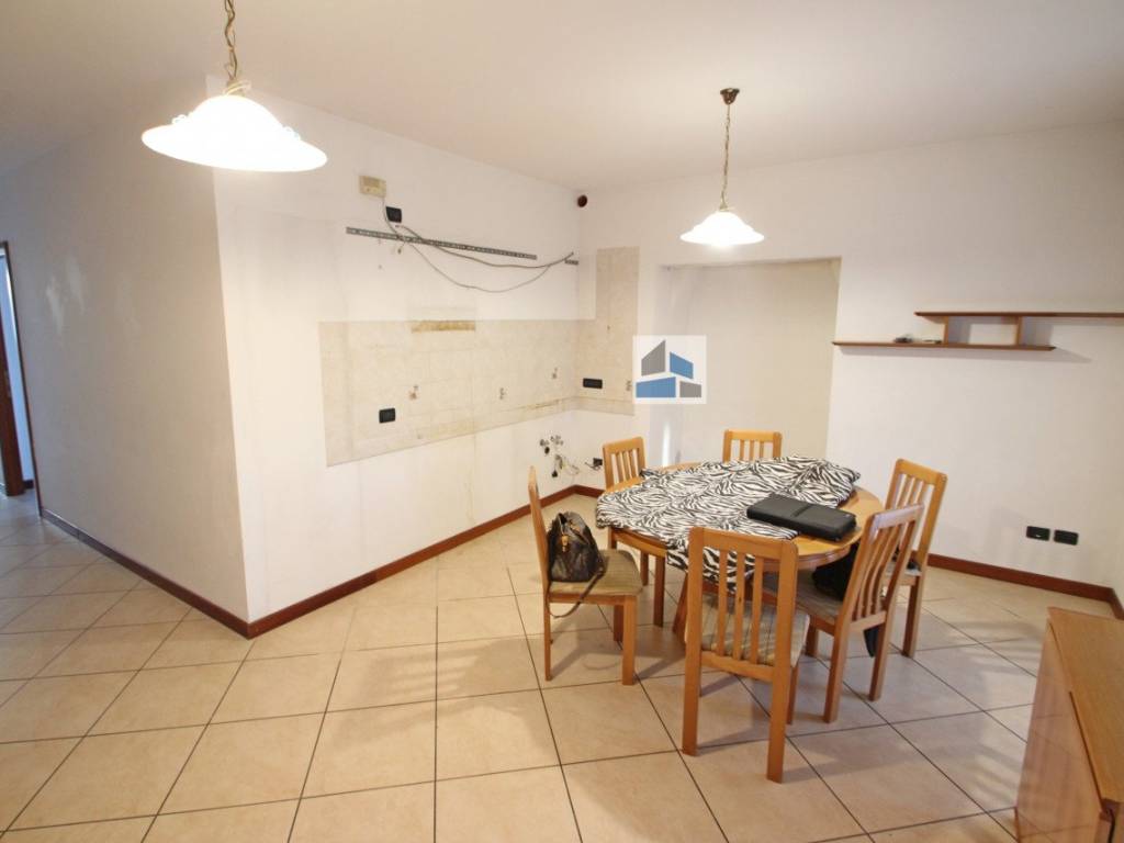 casa indipendente in vendita a Santa Maria di Sala in zona Caselle