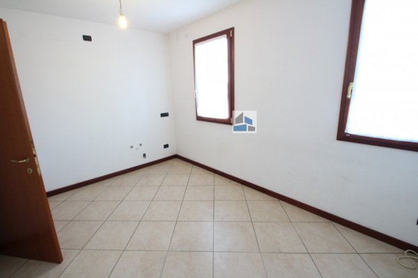 casa indipendente in vendita a Santa Maria di Sala in zona Caselle