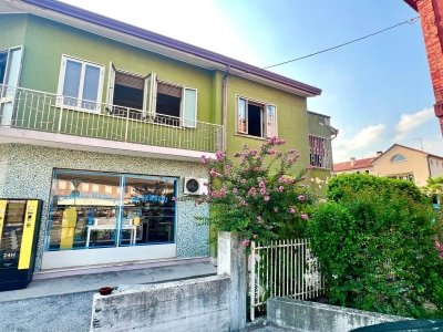 casa indipendente in vendita a Santa Maria di Sala