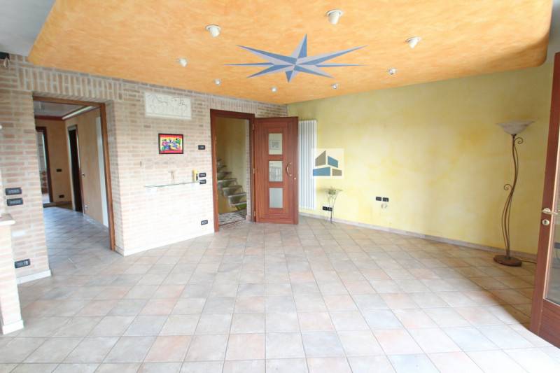 casa indipendente in vendita a Santa Maria di Sala