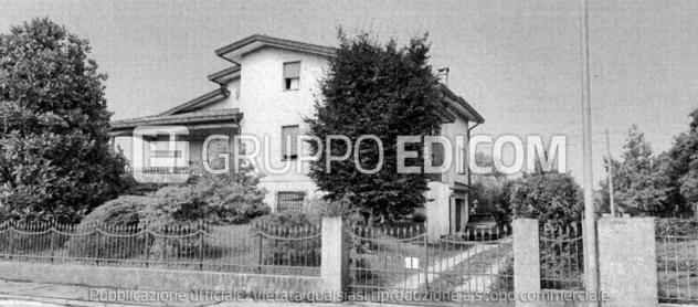 casa indipendente in vendita a Santa Maria di Sala in zona Caltana