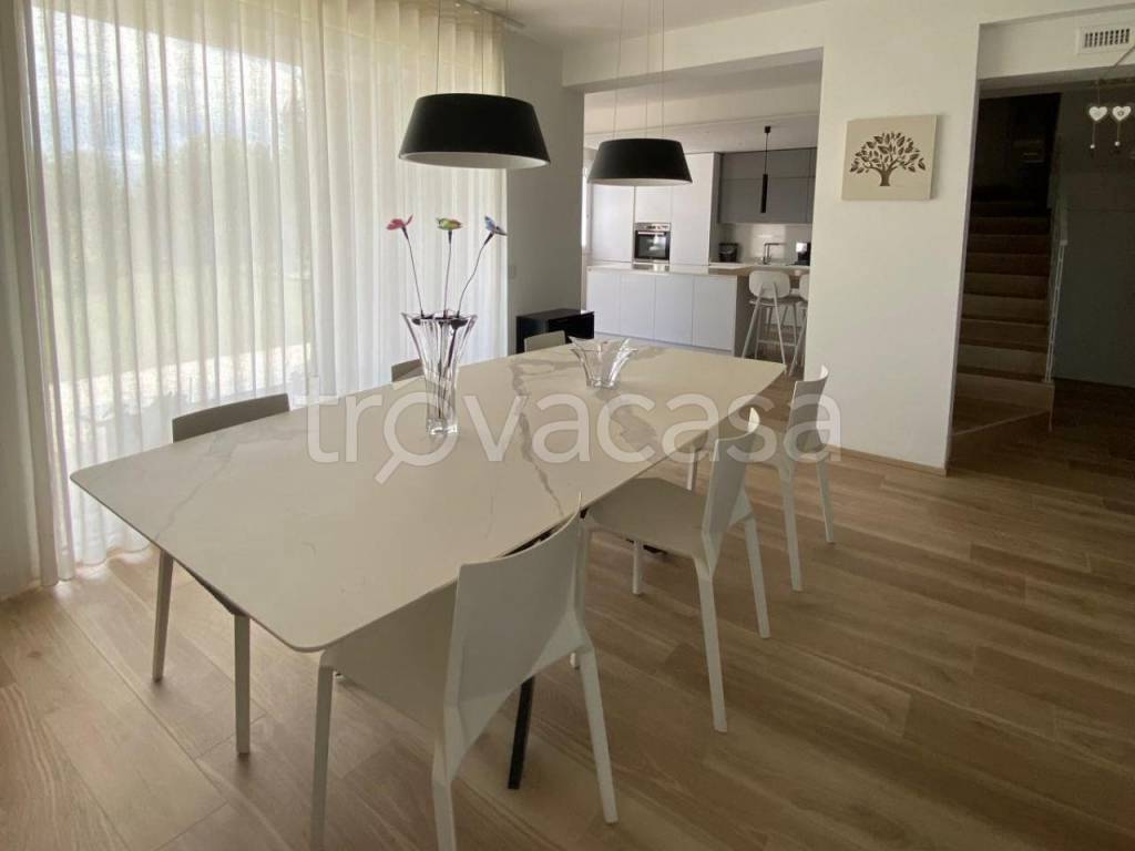 casa indipendente in vendita a Santa Maria di Sala