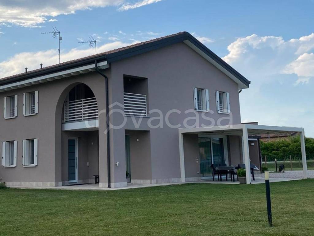 casa indipendente in vendita a Santa Maria di Sala