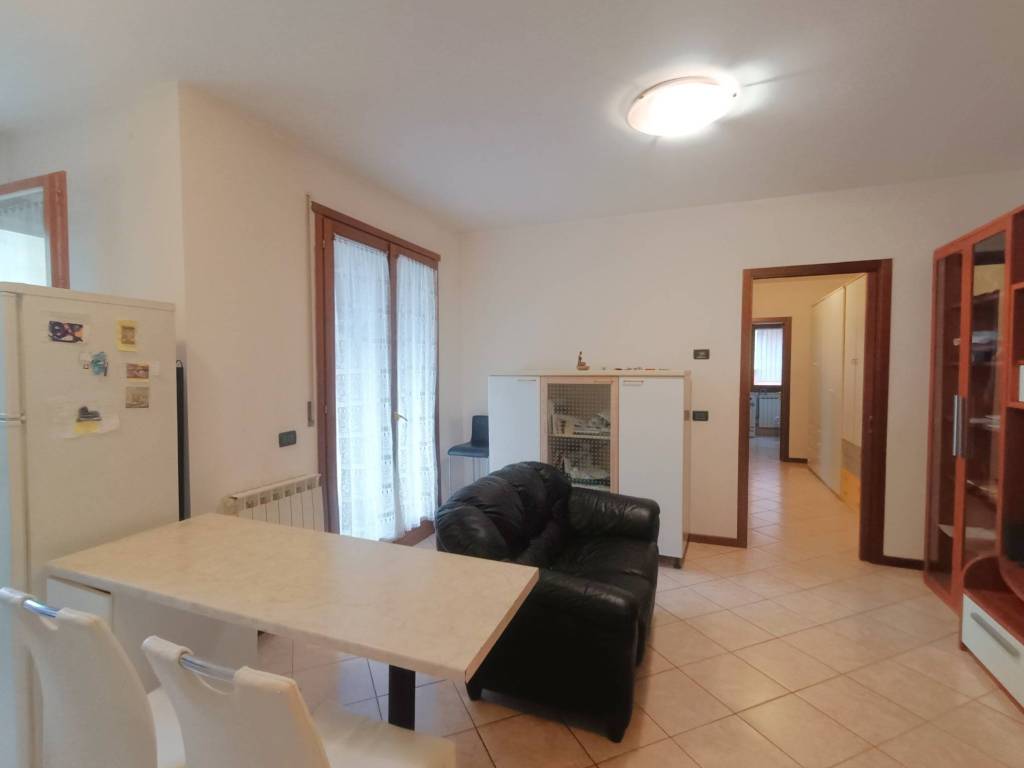 appartamento in vendita a Santa Maria di Sala in zona Caselle