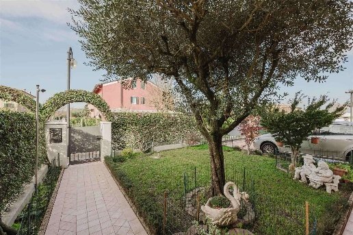 casa indipendente in vendita a Santa Maria di Sala