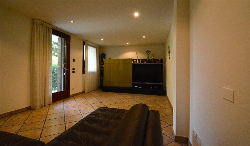casa indipendente in vendita a Santa Maria di Sala