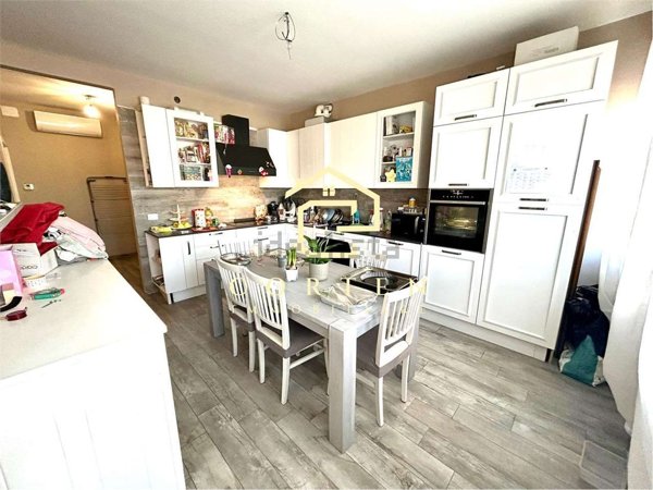 appartamento in vendita a Santa Maria di Sala in zona Stigliano