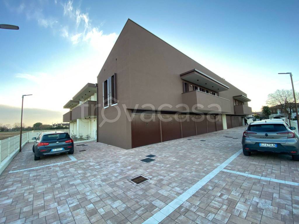 appartamento in vendita a Santa Maria di Sala in zona Caltana