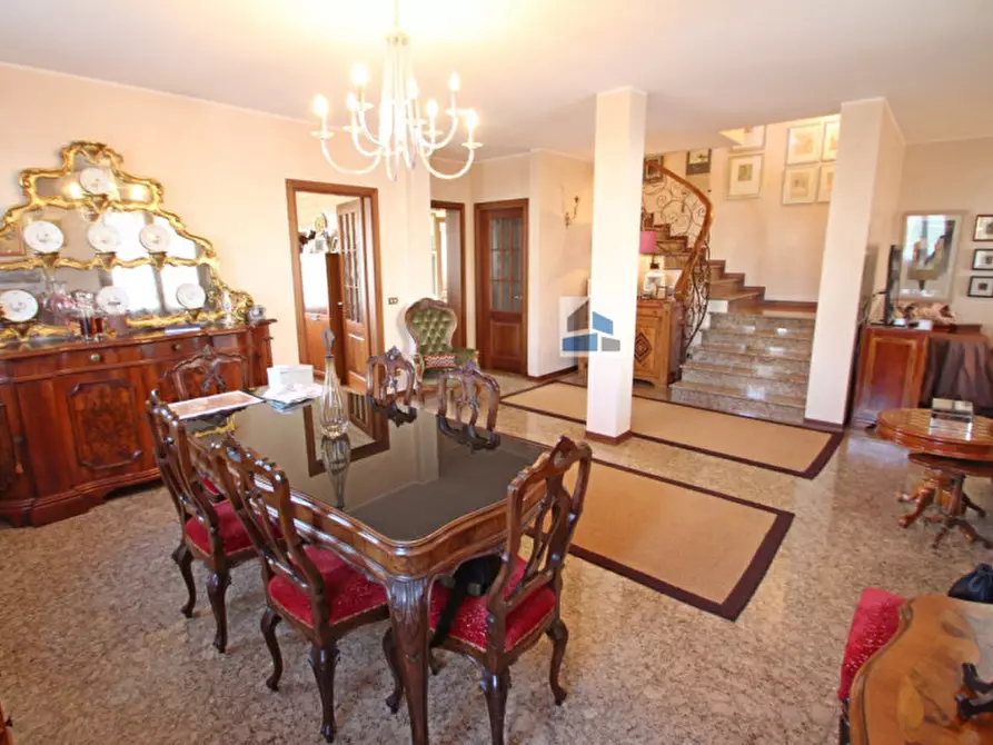 casa indipendente in vendita a Santa Maria di Sala in zona Caselle