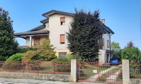 casa indipendente in vendita a Santa Maria di Sala