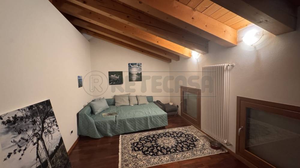 appartamento in vendita a Santa Maria di Sala in zona Sant'Angelo