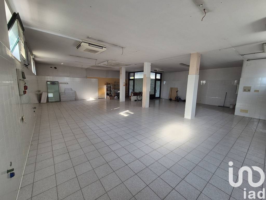 appartamento in vendita a Santa Maria di Sala in zona Caselle