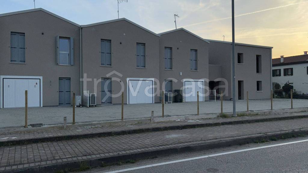 casa indipendente in vendita a Santa Maria di Sala