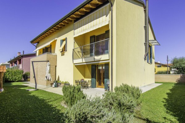 casa indipendente in vendita a Santa Maria di Sala in zona Veternigo
