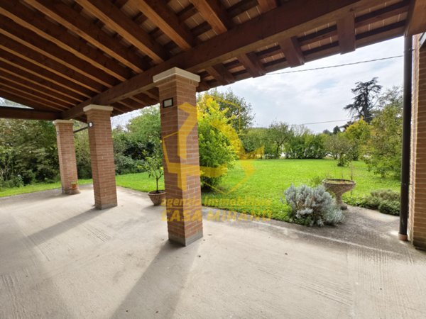 casa indipendente in vendita a Santa Maria di Sala in zona Sant'Angelo