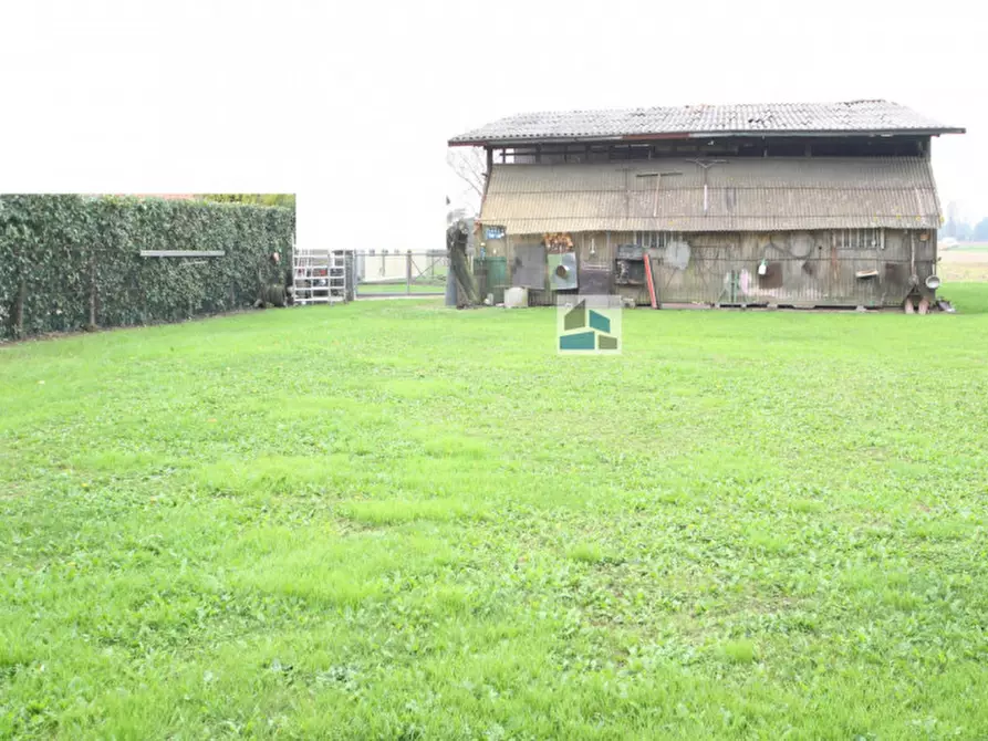 terreno edificabile in vendita a Santa Maria di Sala in zona Veternigo