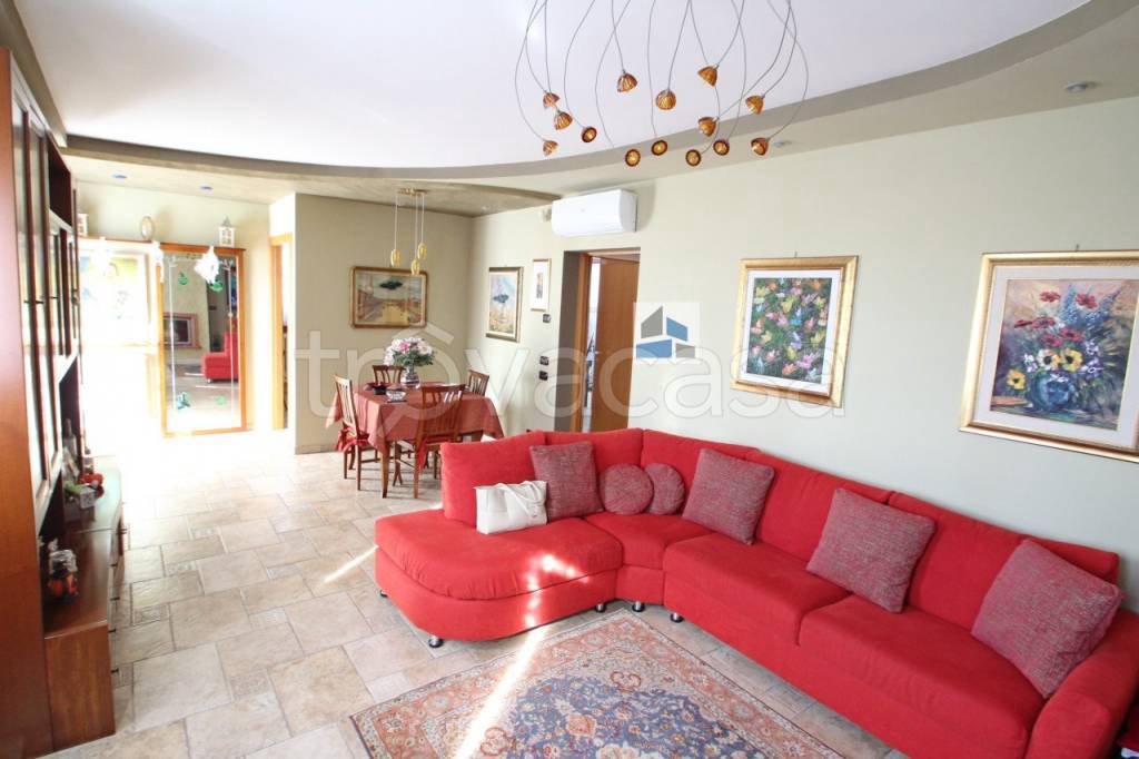 casa indipendente in vendita a Santa Maria di Sala in zona Veternigo