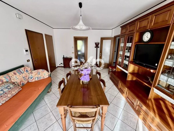 appartamento in vendita a Santa Maria di Sala in zona Veternigo