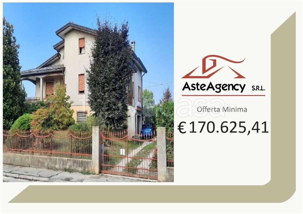 casa indipendente in vendita a Santa Maria di Sala in zona Caltana