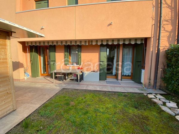 appartamento in vendita a Santa Maria di Sala in zona Veternigo