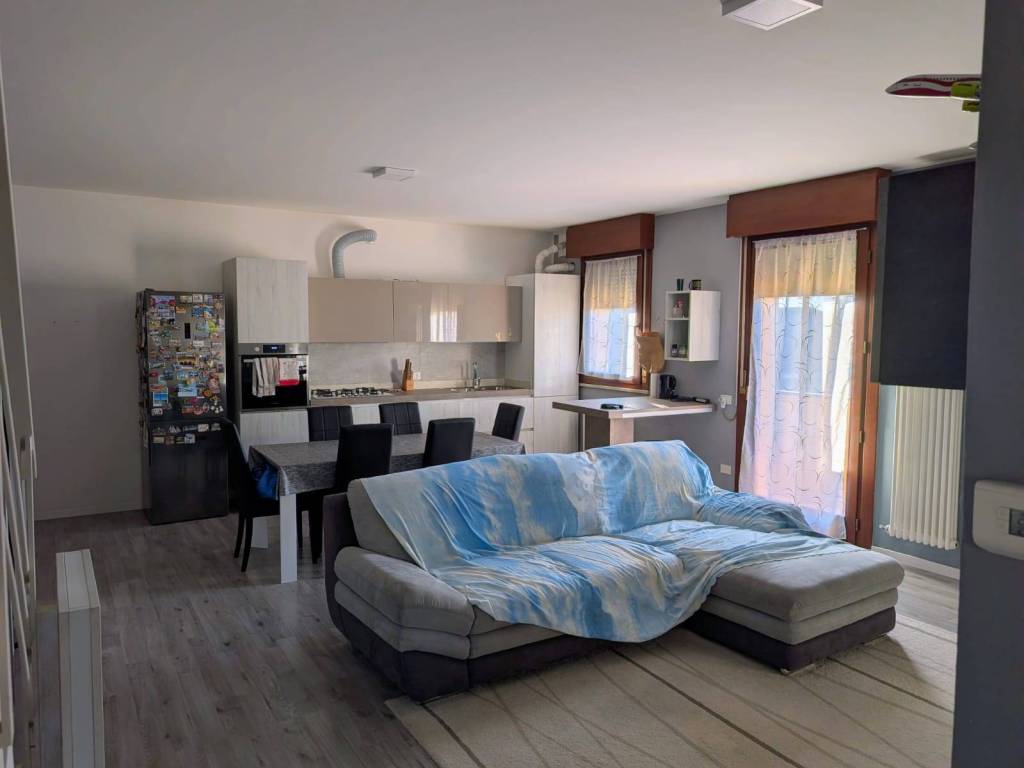 appartamento in vendita a Santa Maria di Sala in zona Caltana