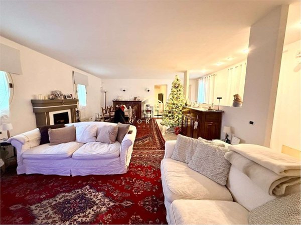 casa indipendente in vendita a Santa Maria di Sala