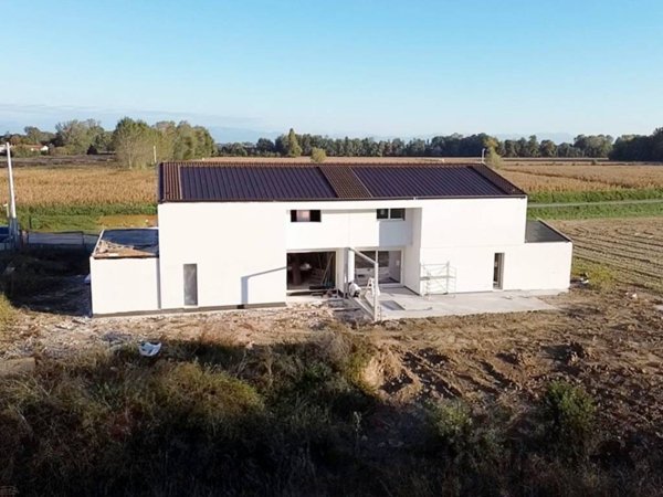 casa indipendente in vendita a Santa Maria di Sala