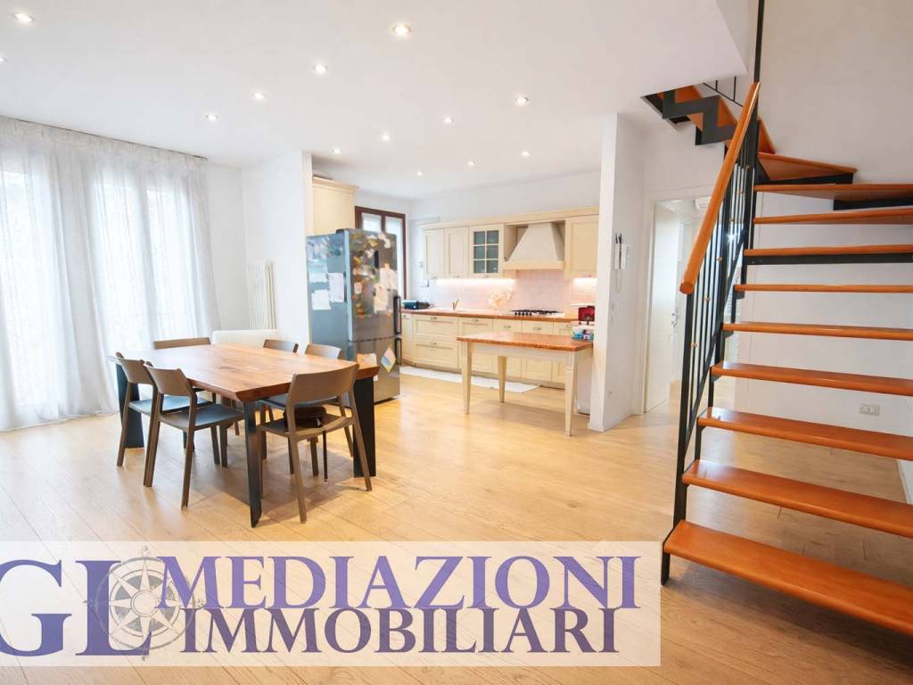 appartamento in vendita a Santa Maria di Sala in zona Veternigo